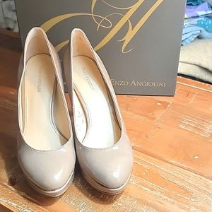 EUC ENZO ANGIOLINI "EADIXY" Taupe Platform Heels Size:9